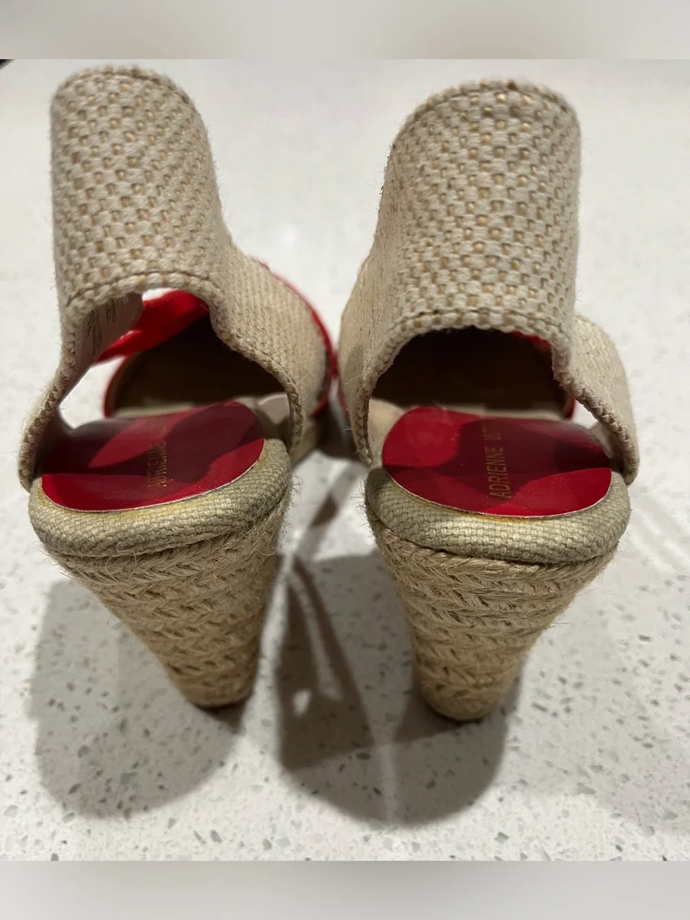 Adrienne Vittadini NWOB Women's Red Strappy Wedge Summer Sandals Size 7 M